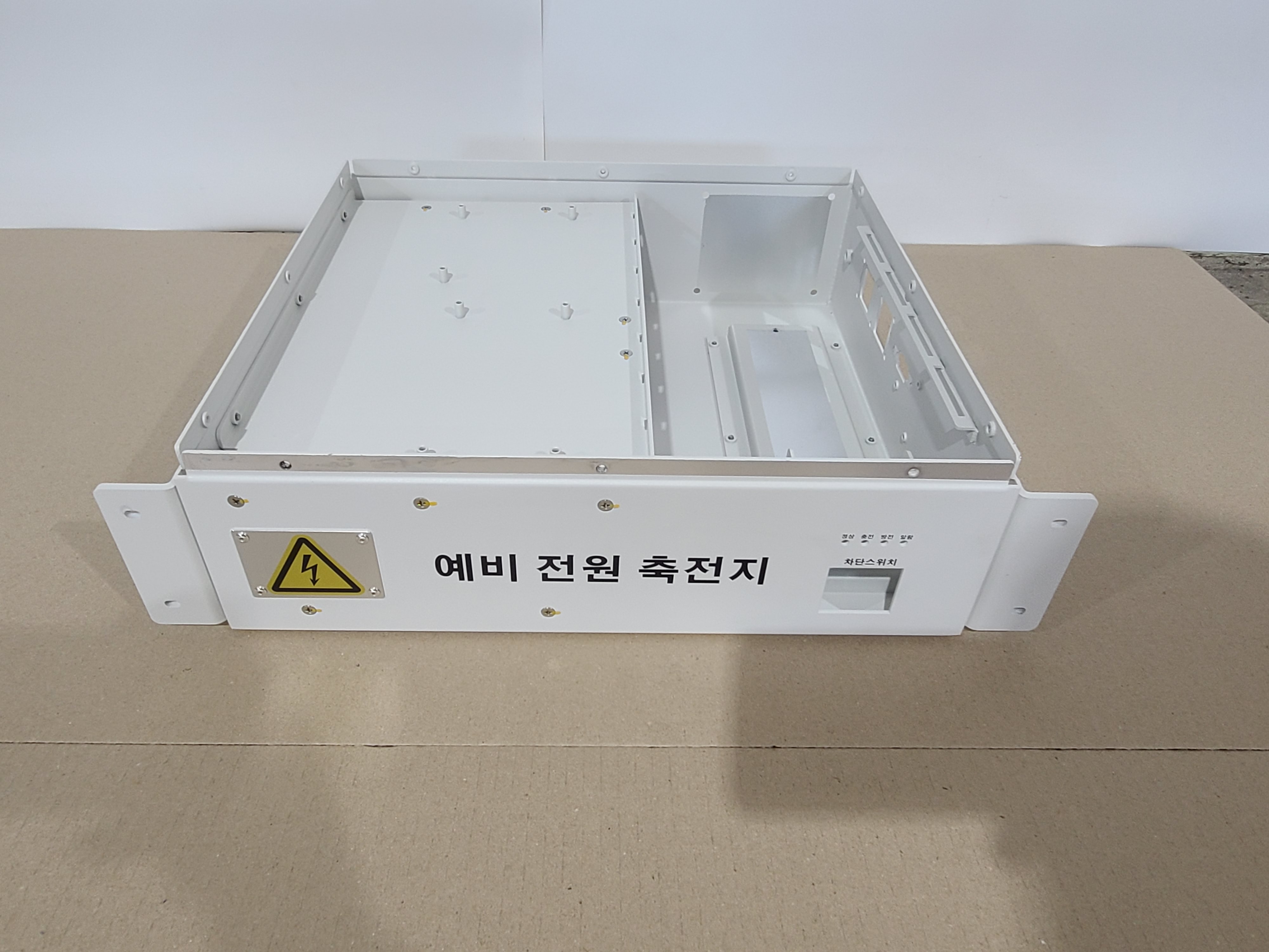 철도 예비전원 배터리 BCB 케이스